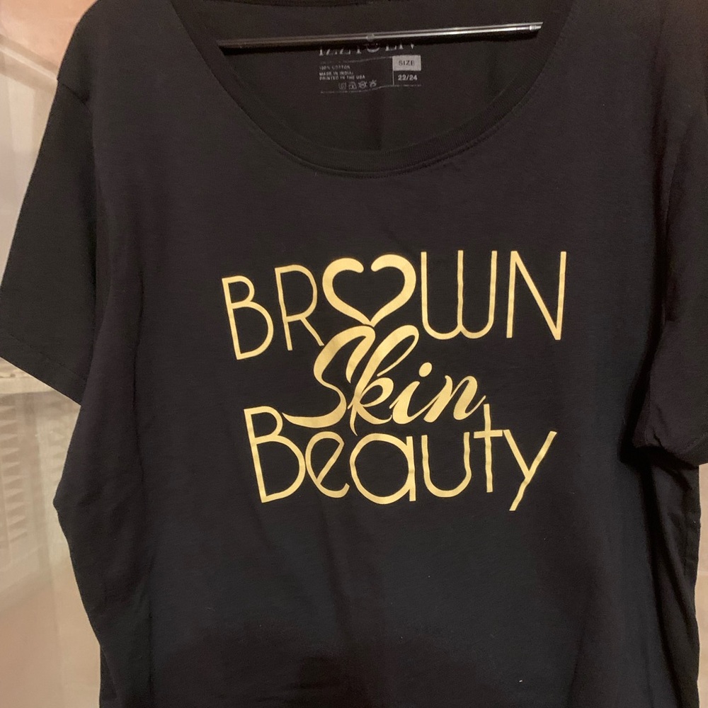 Women’s shirt